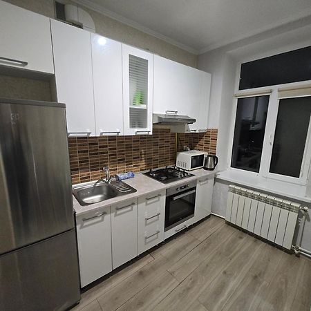 White New Apartments Ultracentral 2-Rooms In The Heart Chişinău Eksteriør billede
