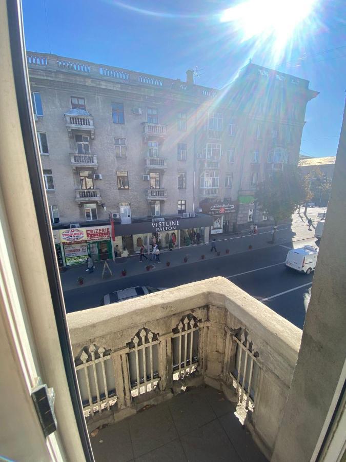 White New Apartments Ultracentral 2-Rooms In The Heart Chişinău Eksteriør billede