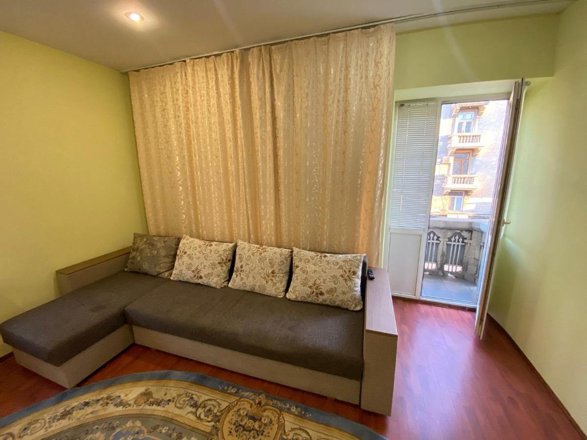 White New Apartments Ultracentral 2-Rooms In The Heart Chişinău Eksteriør billede