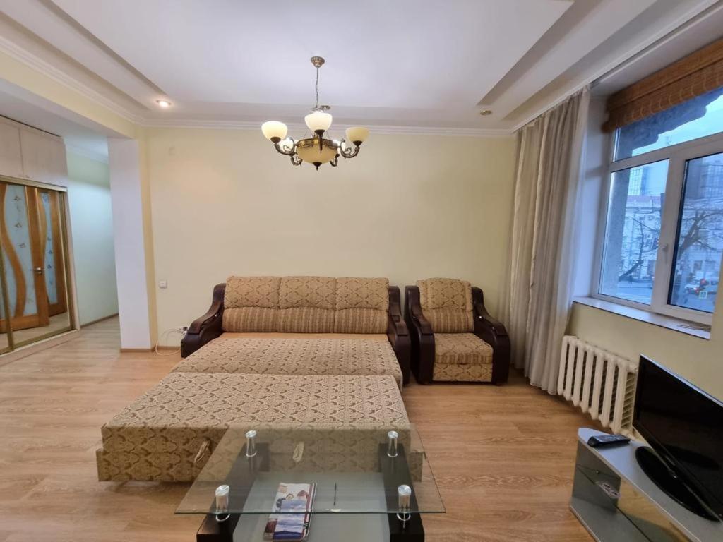White New Apartments Ultracentral 2-Rooms In The Heart Chişinău Eksteriør billede